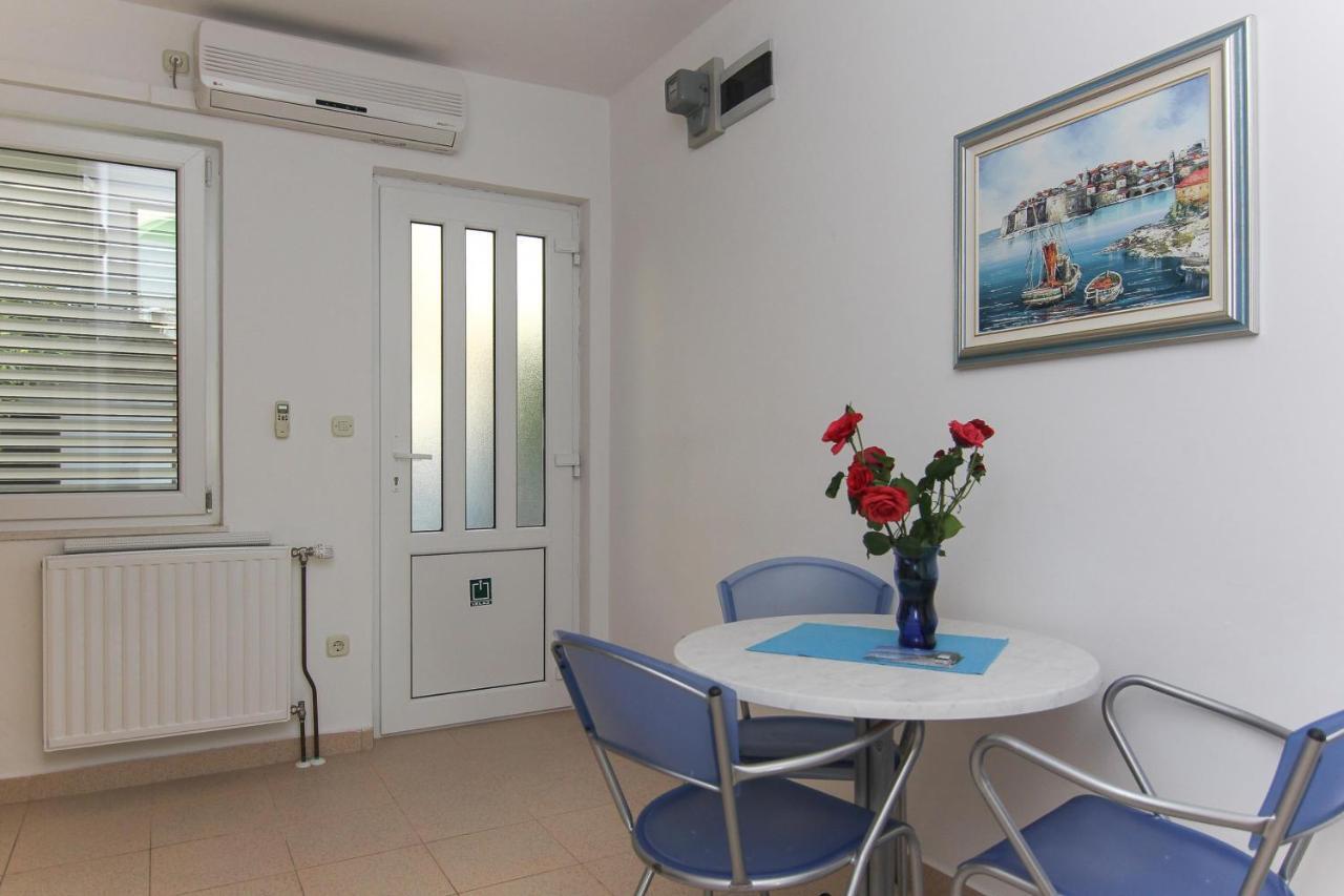 Apartments Villa Alex Podaca Esterno foto
