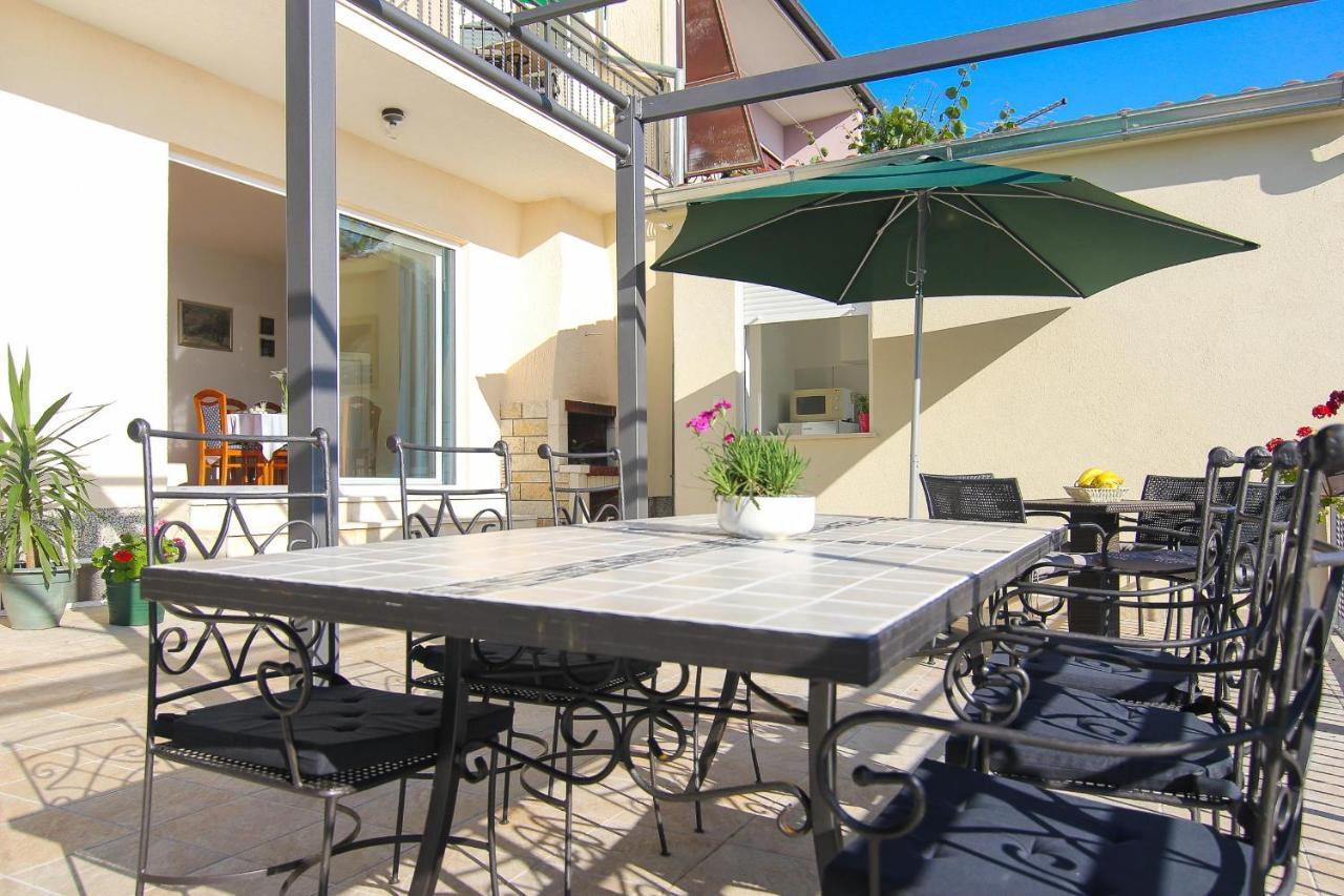 Apartments Villa Alex Podaca Esterno foto